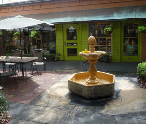 Winter Park - interior courtyard