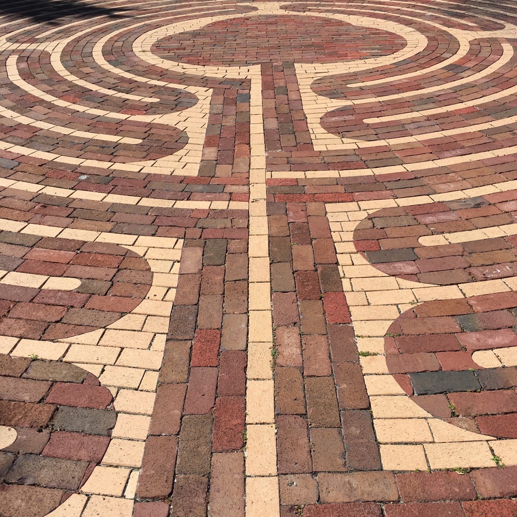 looking for labyrinths at First Presbyterian, Sarasota FL