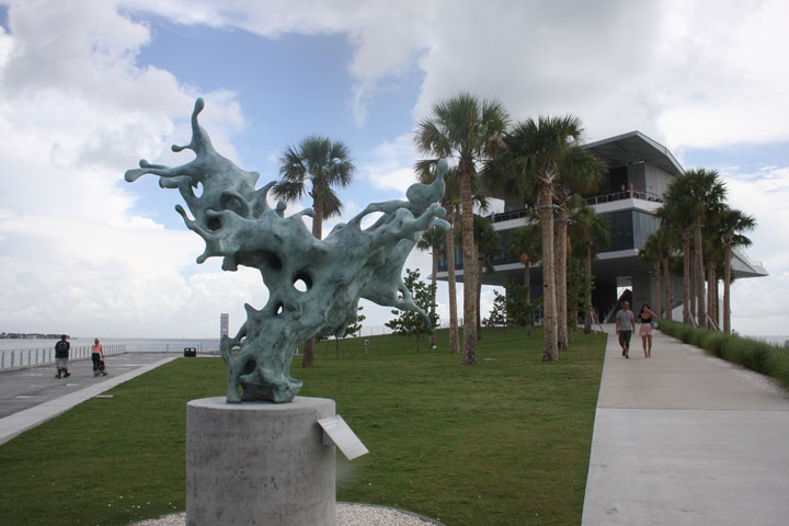 St Pete Pier has original sculptures like Olnetopia by Nick Ervinch

