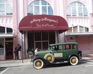 antique car in Arcadia