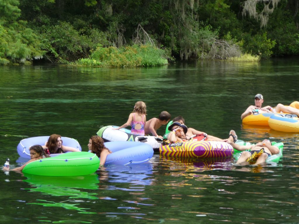 Description: Macintosh HD:Users:lucytobias:Desktop:UNADJUSTEDNONRAW_thumb_1ea6.jpg
tubers on the Ichnetucknee River - a rite of passage for a Real Floridian